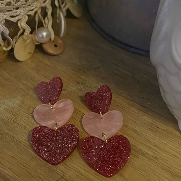 Pink Triple Heart Glitter Dangle Earrings Valentine's Day Gift - Picture 5 of 6